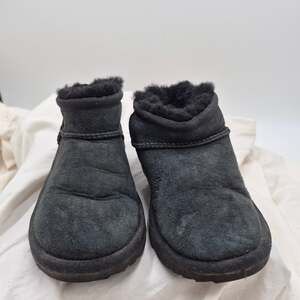 UGG Classic Ultra Mini boots black kids size 13